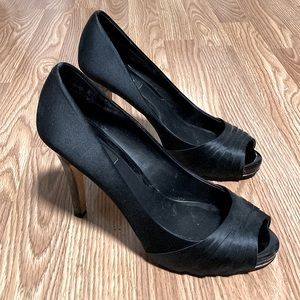 Great Condition Black Satin Pleated Detail Slip On Peep Toe 4.5” Shiny Heels